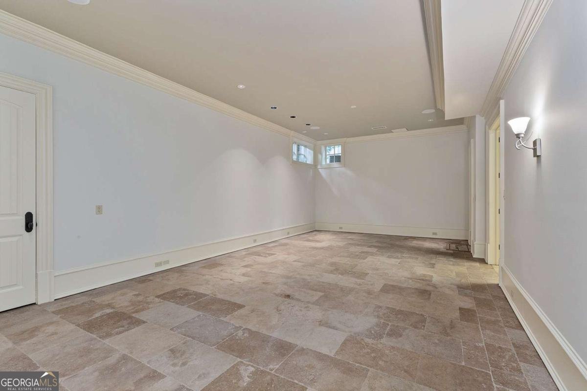 1640 Nottingham Way Atlanta - 12