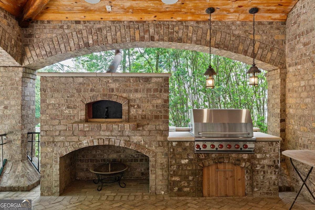 1640 Nottingham Way Atlanta - 18