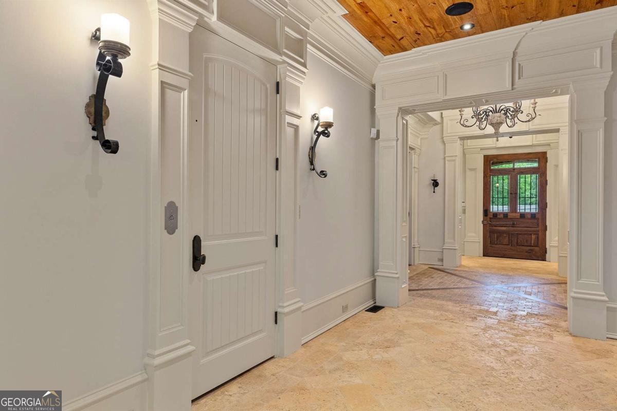 1640 Nottingham Way Atlanta - 37