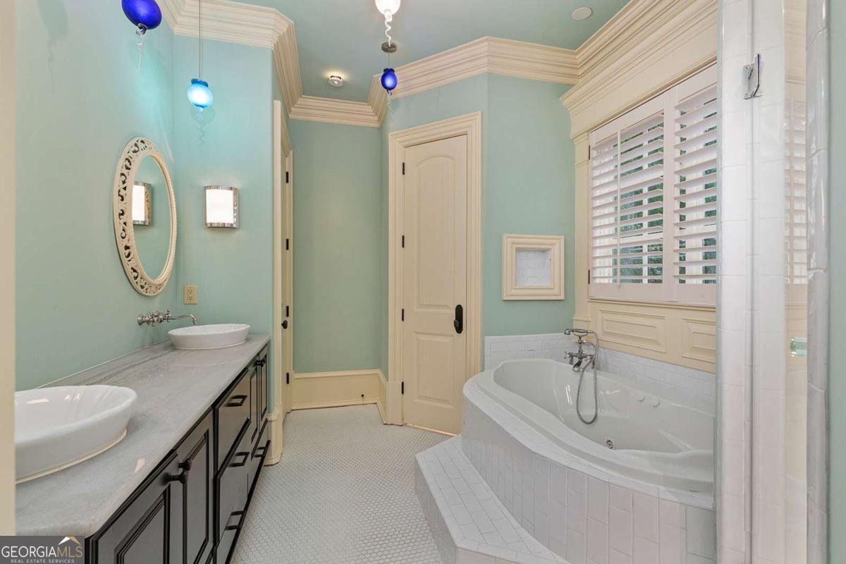 1640 Nottingham Way Atlanta - 39