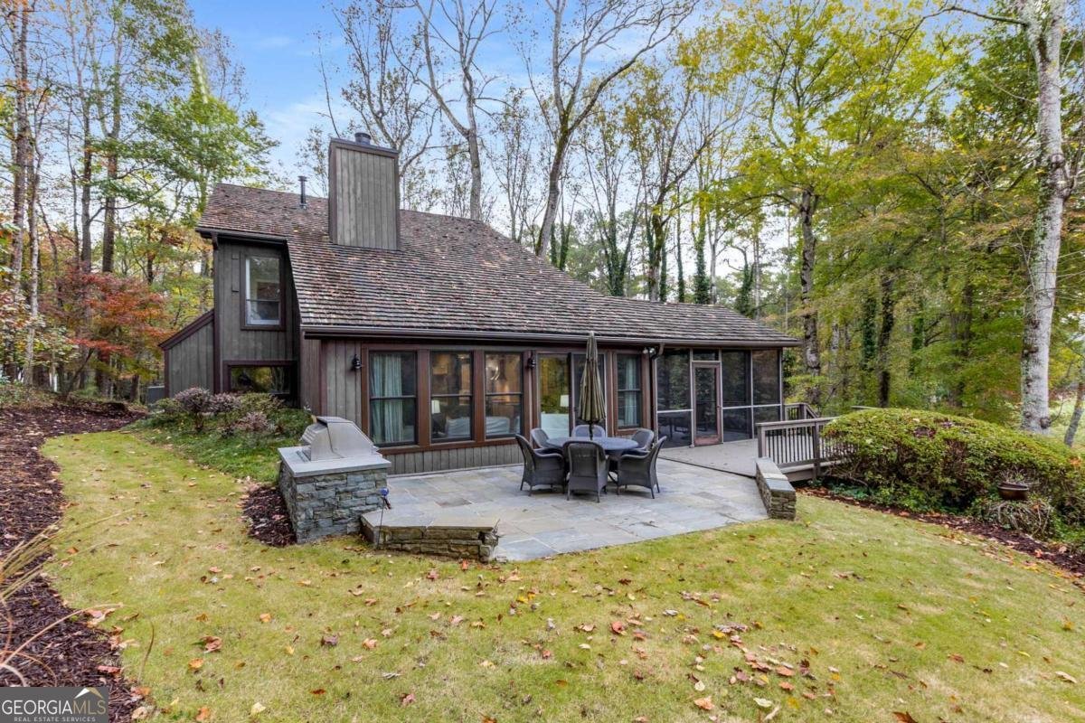 930 Tiber Circle Alpharetta - 1