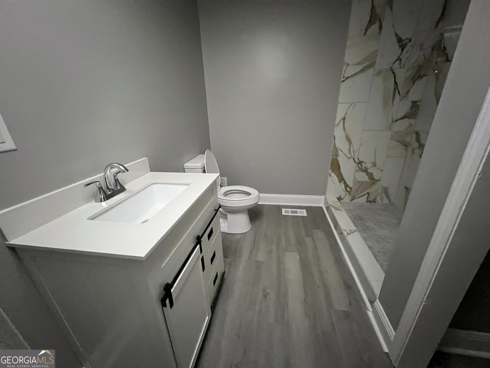 232 North Street Gray - 18