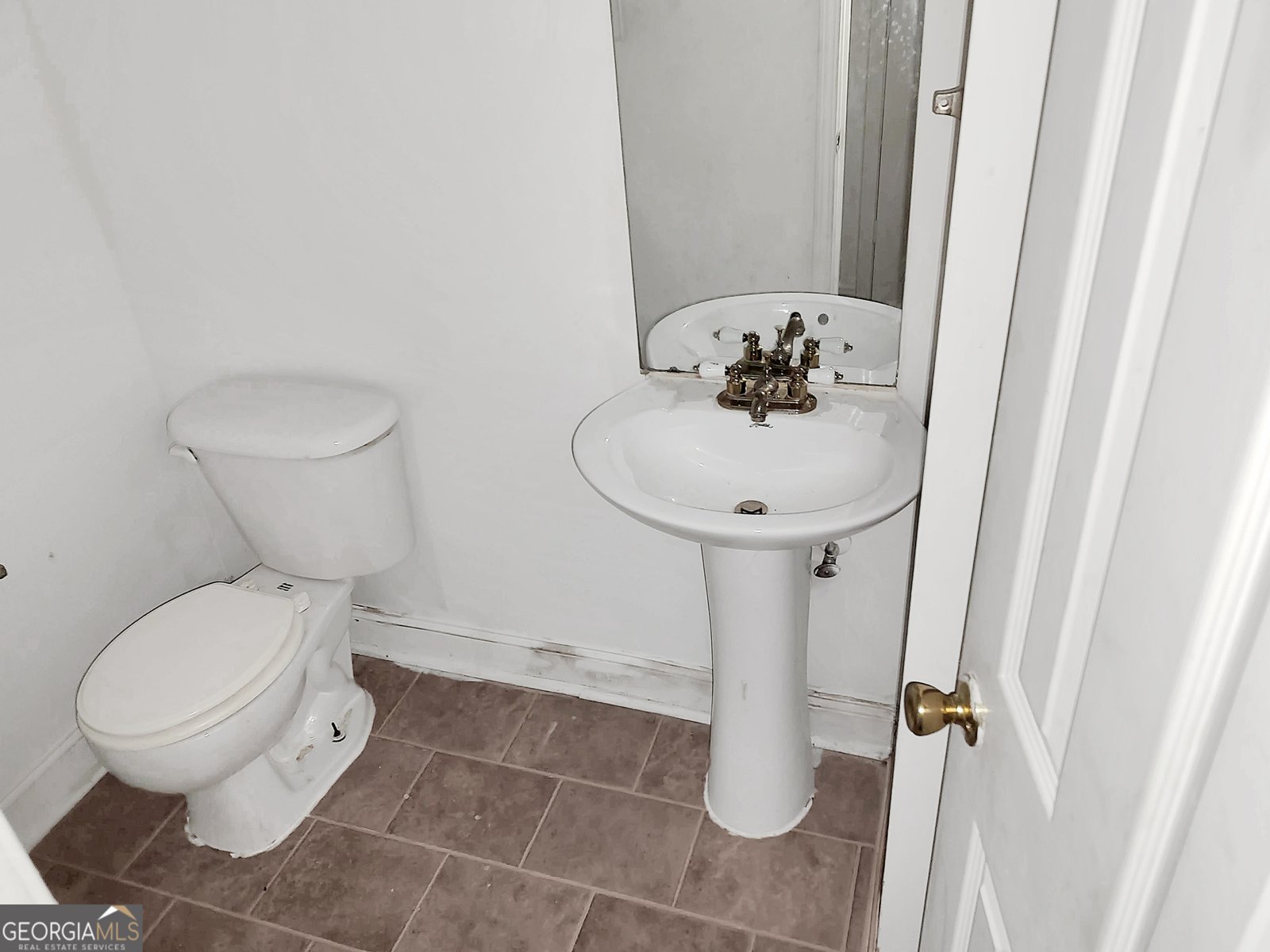 6710 Sunset Hills Boulevard Rex - 6