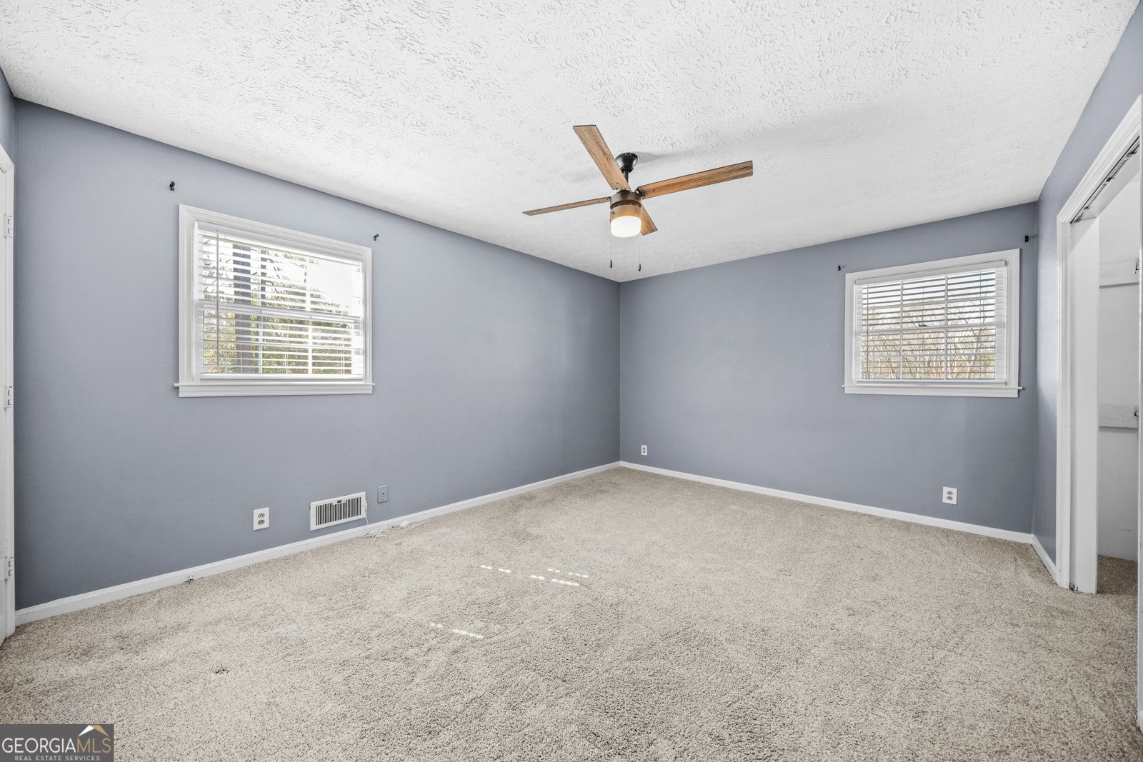 2511 Due West Circle Kennesaw - 27