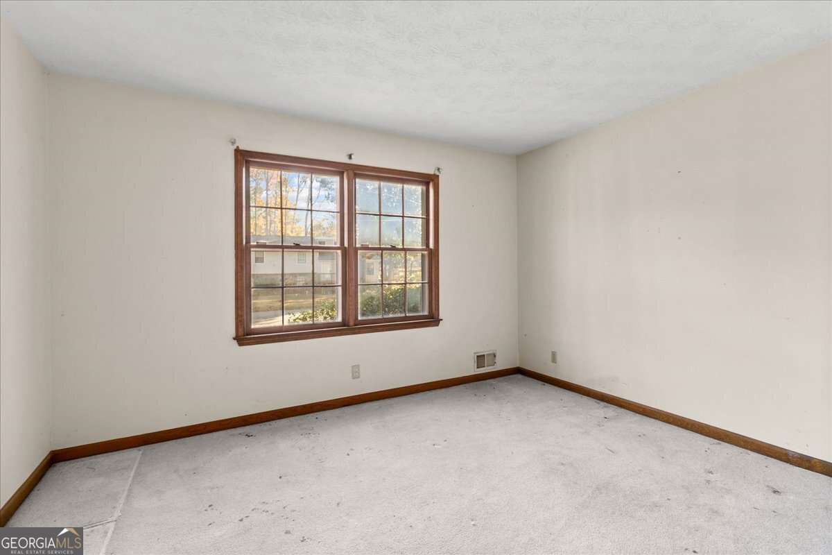 2075 Pinewood Drive Covington - 28