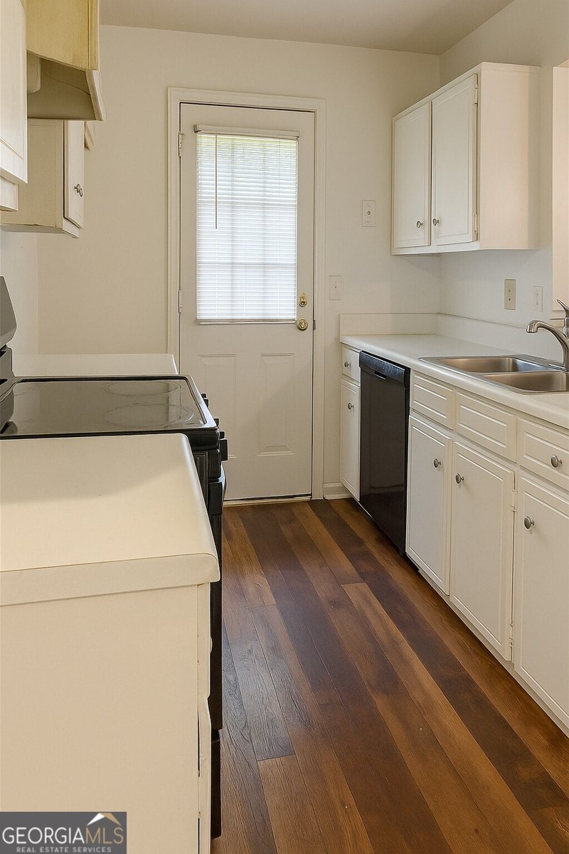 204 Main Court Stockbridge - 11