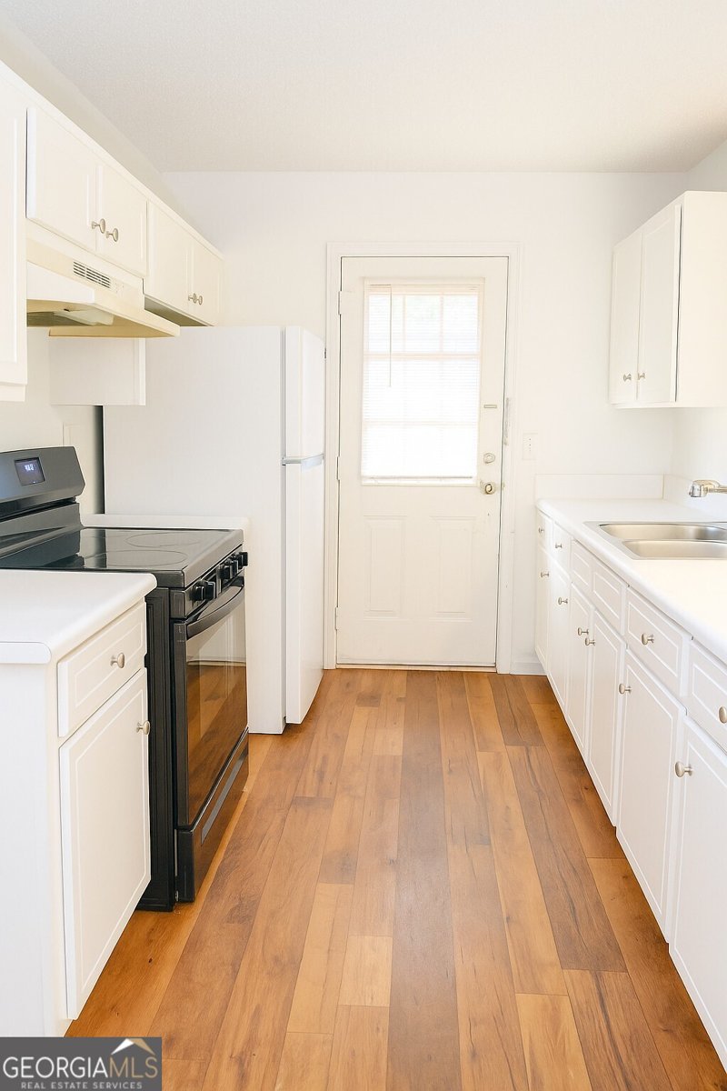 204 Main Court Stockbridge - 12