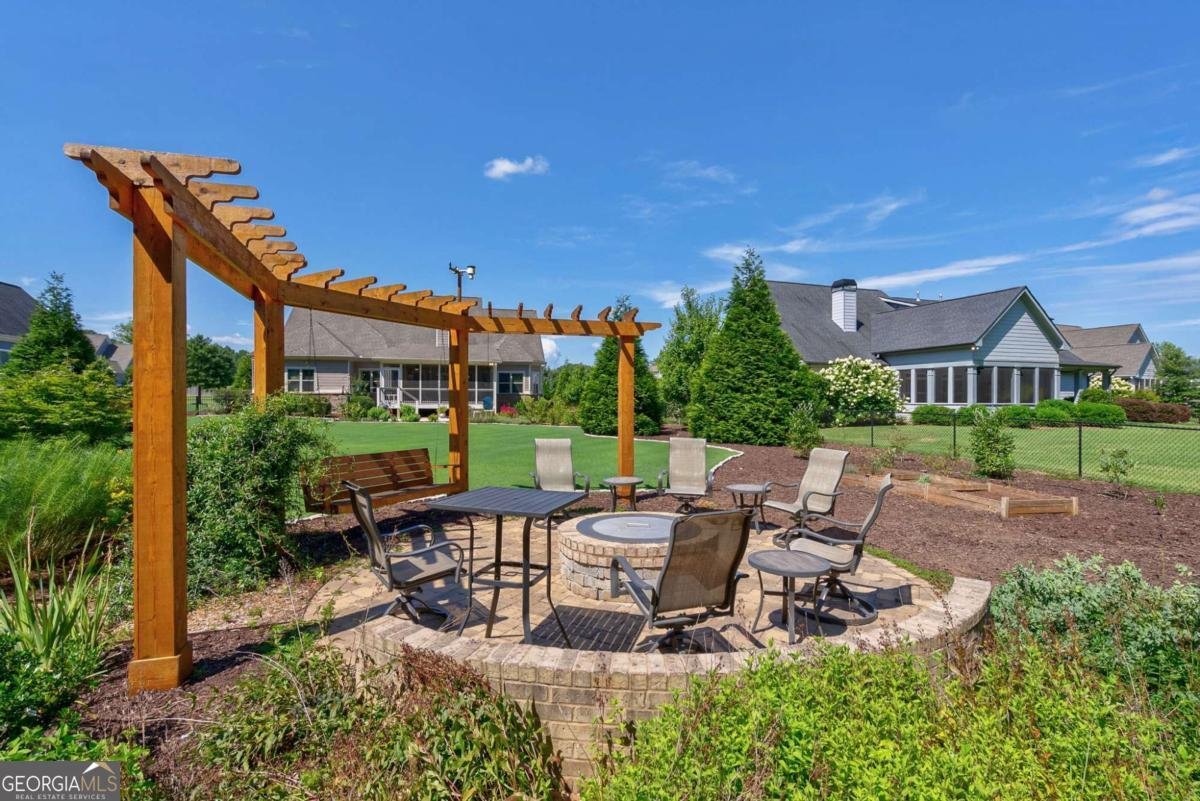 2548 Princeton Drive Bogart - 1