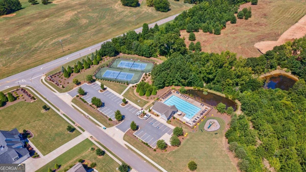 2548 Princeton Drive Bogart - 13