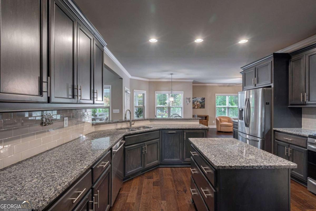 2548 Princeton Drive Bogart - 27