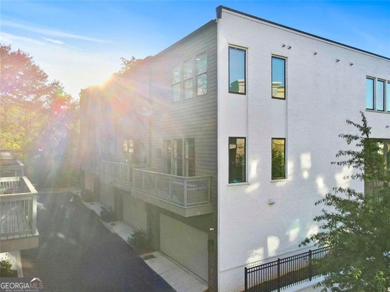 352 Gibson Street Atlanta - 3