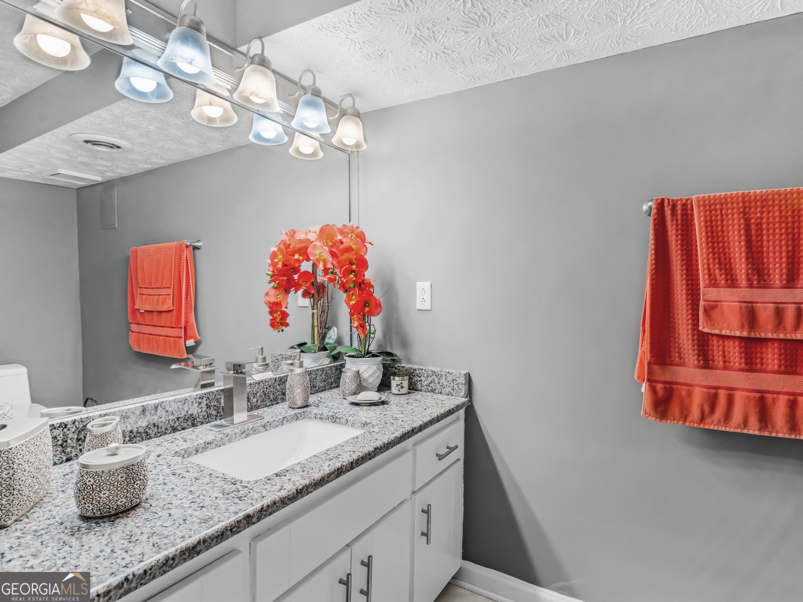 4025 Jamaica Drive Jonesboro - 59