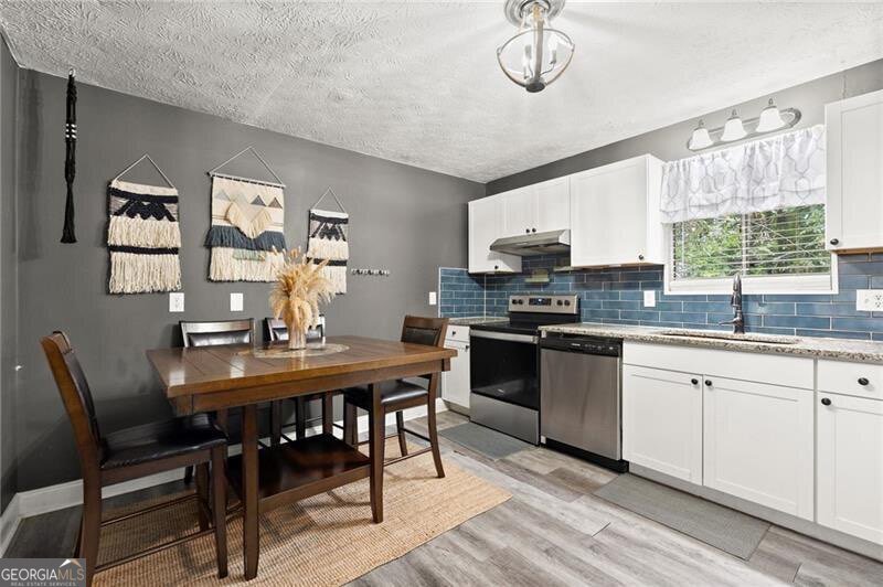 6697 Cambridge Drive Rex - 14