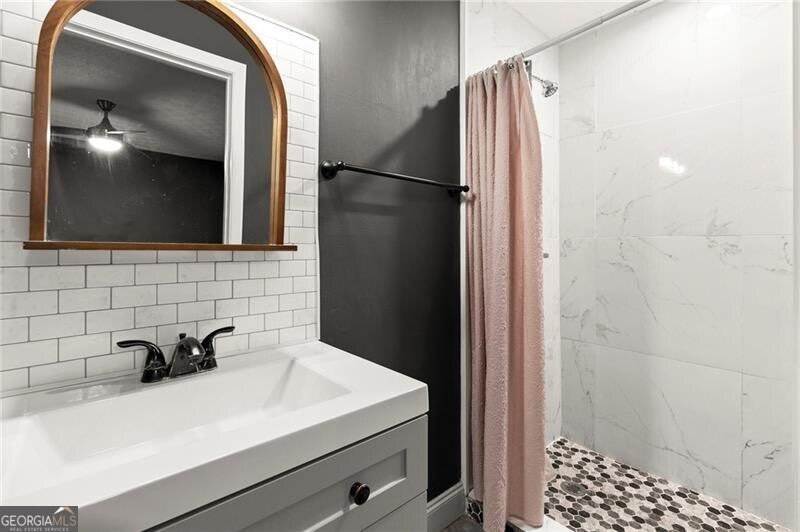 6697 Cambridge Drive Rex - 22