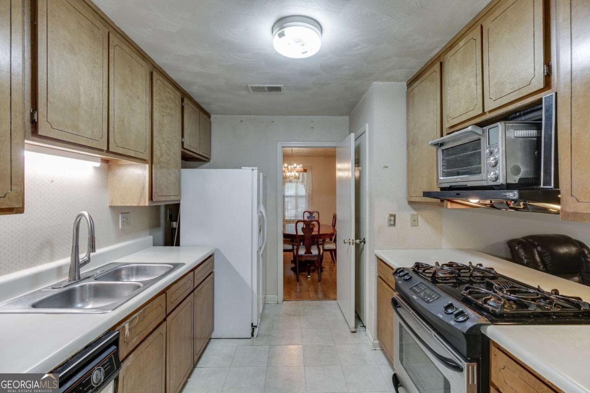 3958 RIVER Road Ellenwood - 10