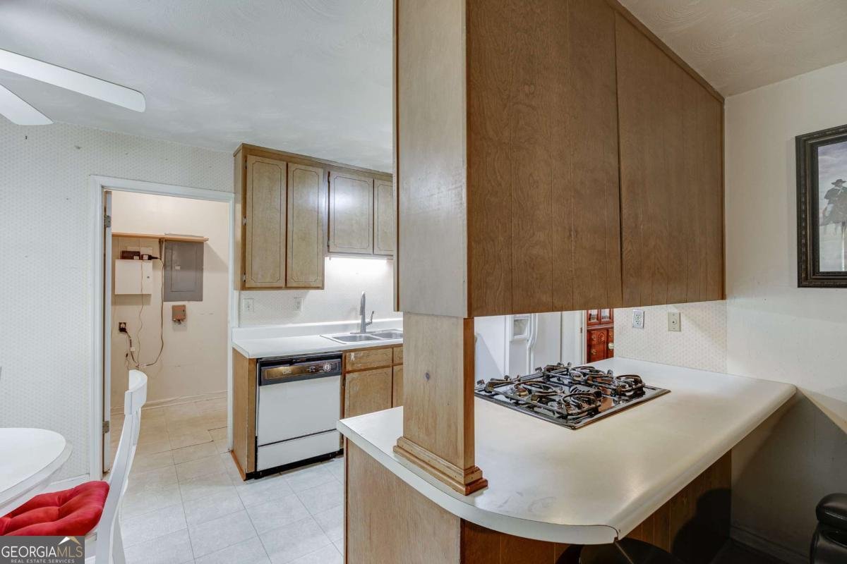 3958 RIVER Road Ellenwood - 12