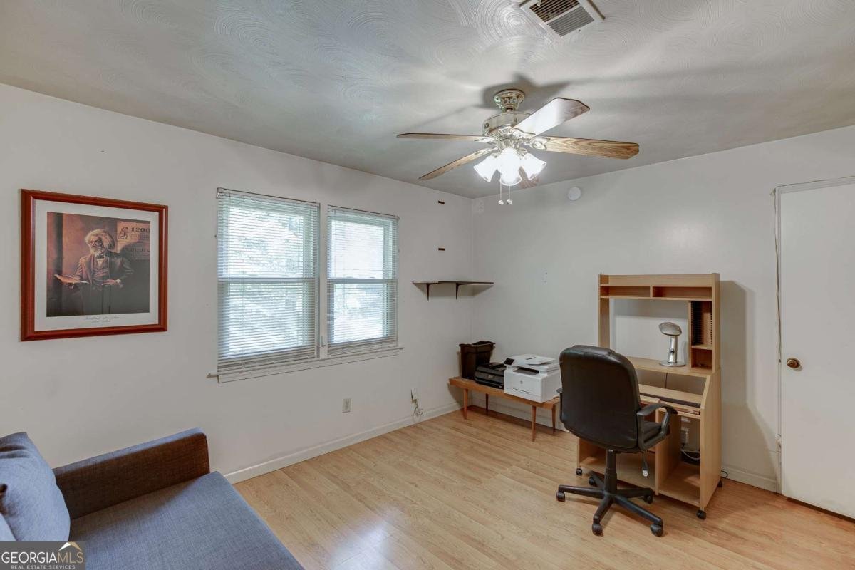 3958 RIVER Road Ellenwood - 24