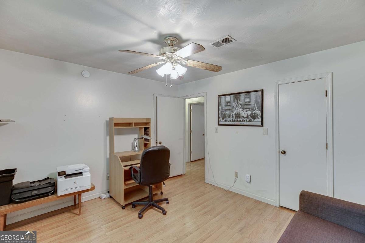 3958 RIVER Road Ellenwood - 25