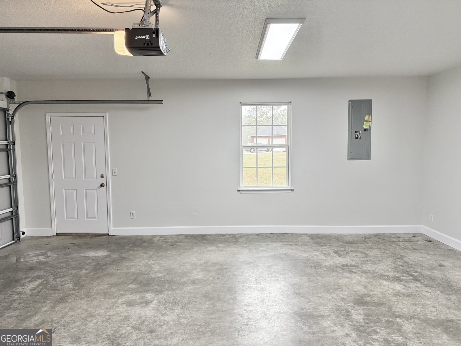 206 Willow Drive Glennville - 27