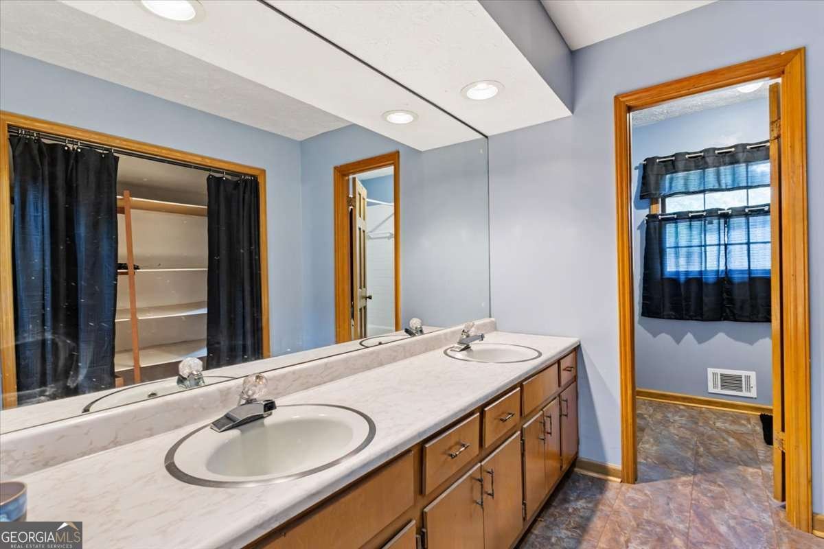 853 Waterside Drive Conyers - 29