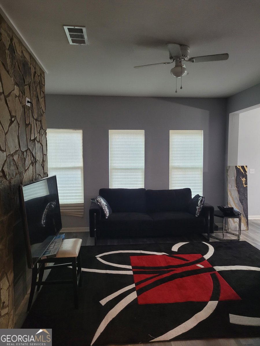 6860 Robinson Street Lithonia - 6