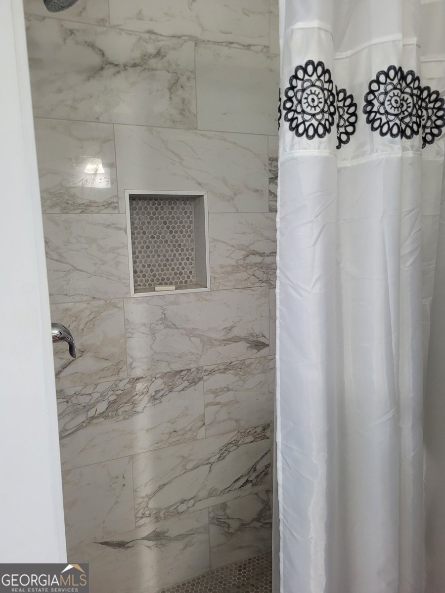 6860 Robinson Street Lithonia - 9