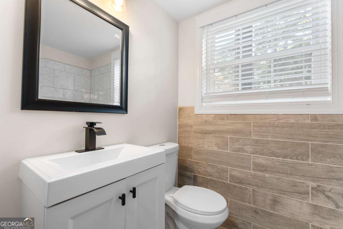 1969 Valley Ridge Drive Atlanta - 32