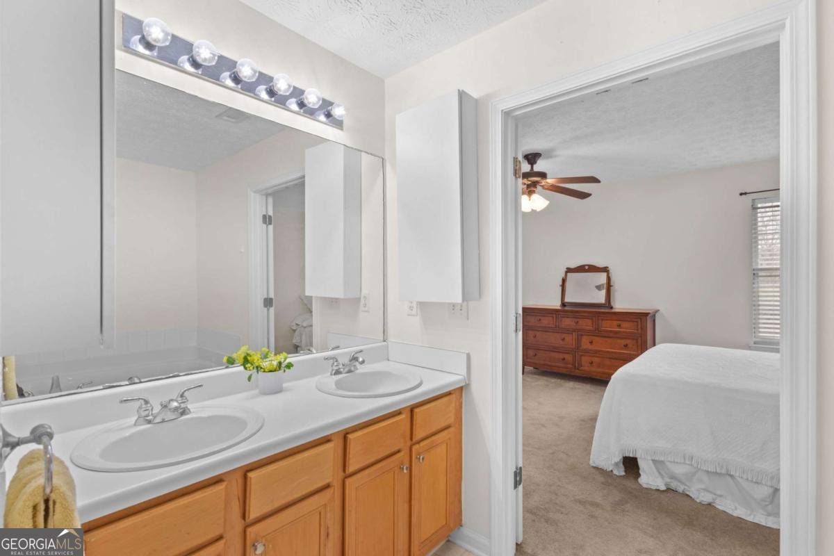 6457 Topside Avenue Flowery Branch - 32