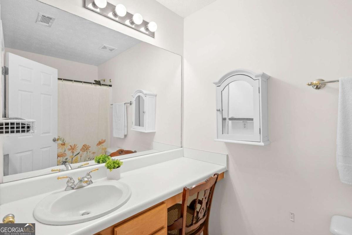 6457 Topside Avenue Flowery Branch - 33