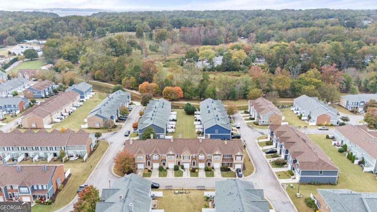 6457 Topside Avenue Flowery Branch - 36