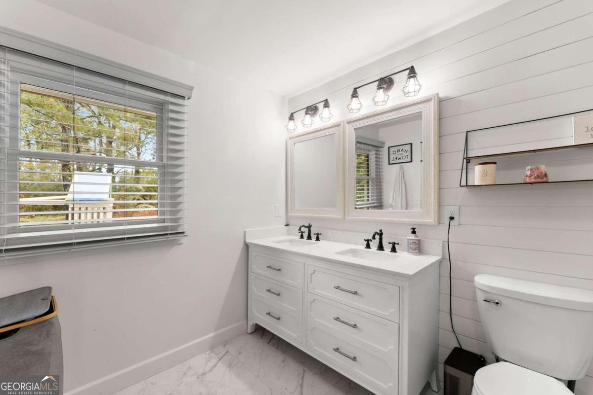 5190 Spot Road Cumming - 24