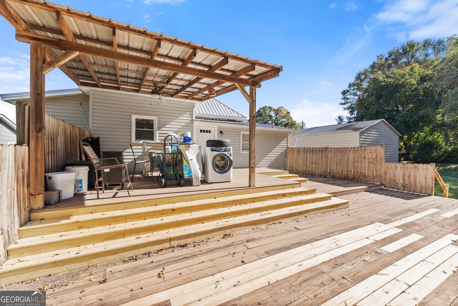 763 State Street Commerce - 25