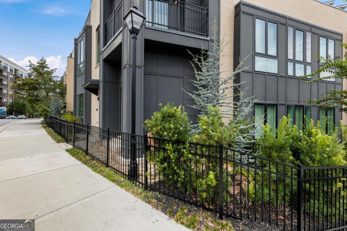 2142 Bristol Cove Atlanta - 40