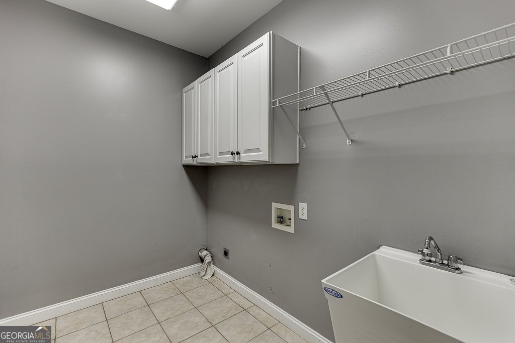 1495 Mill Place Drive Dacula - 23