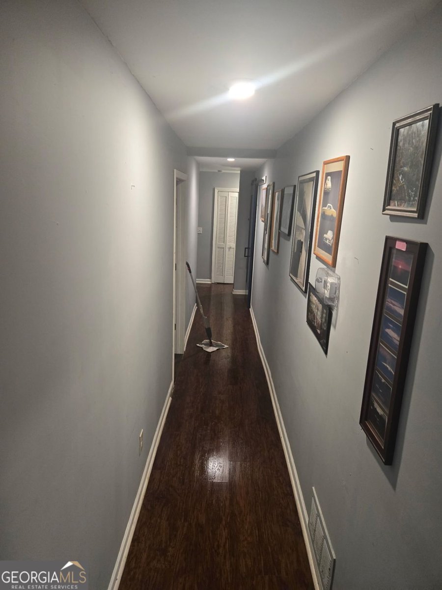 3226 Cloverhurst Drive East Point - 5