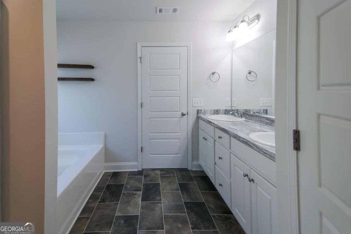 385 Finch Landing Road Winder - 22