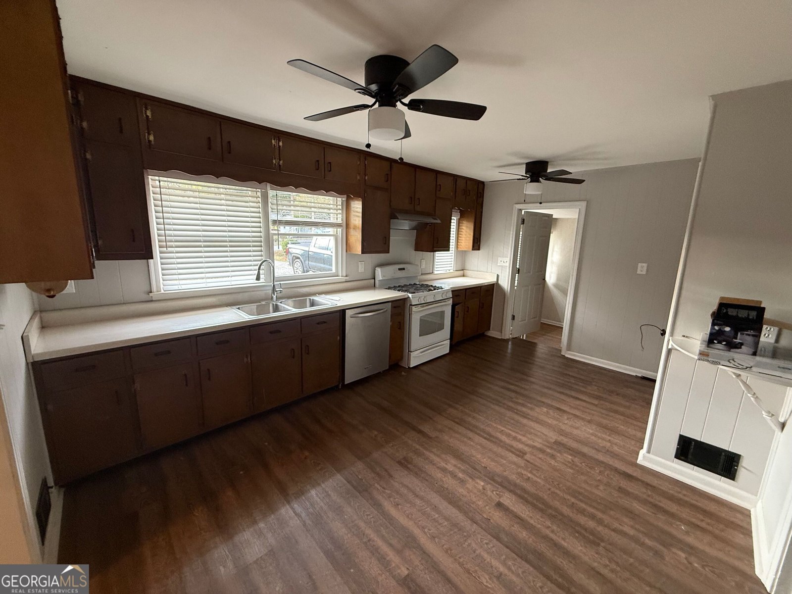 5607 Beaver Drive Mableton - 2