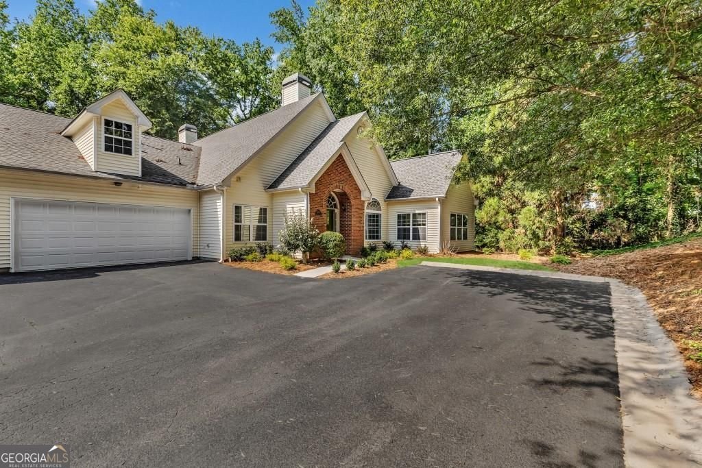 1249 Creek Forest Lane Austell - 3