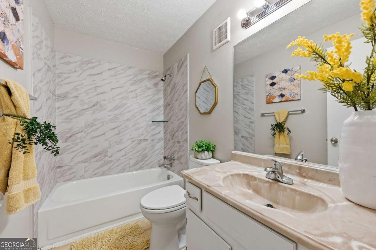 1202 Wynnes Ridge Circle Marietta - 9