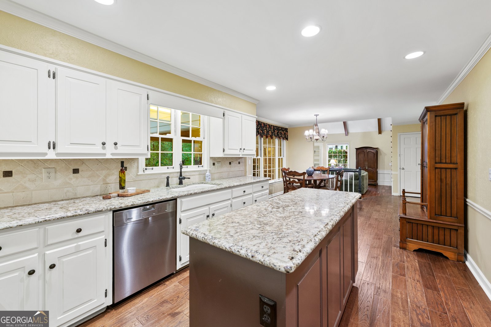 8870 Glen Ferry Drive Johns Creek - 14