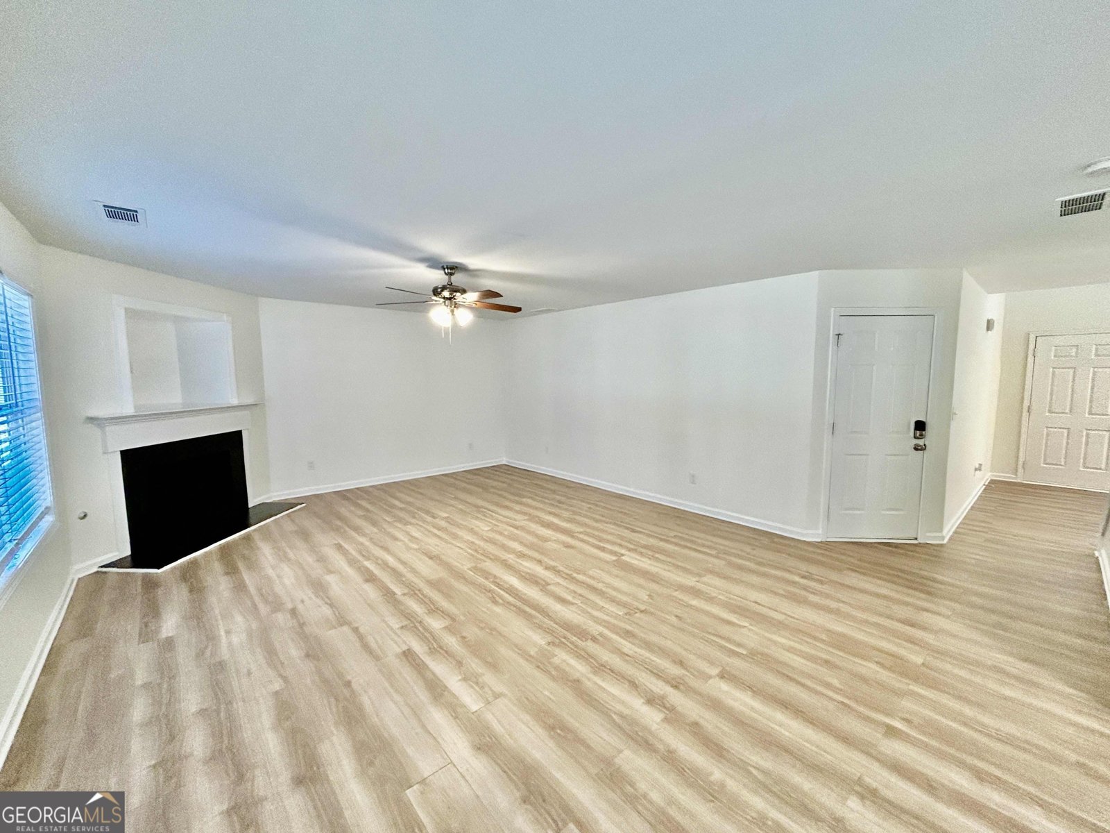 158 Shadowbrooke Circle Loganville - 2