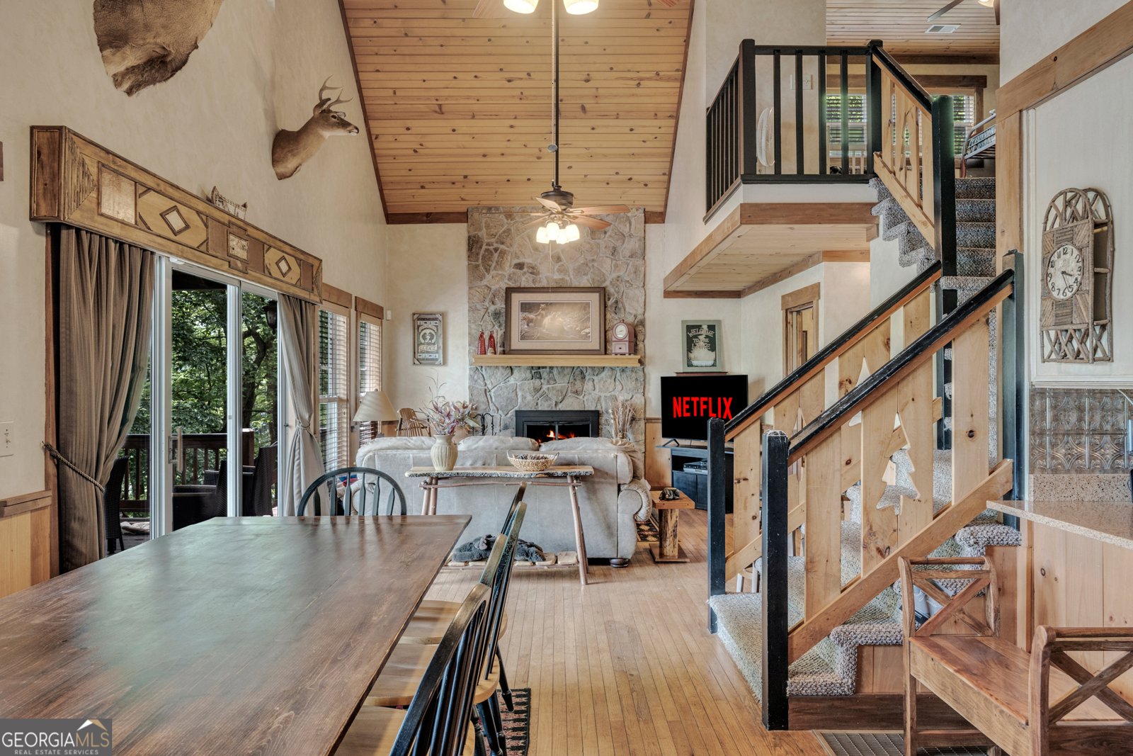 2003 Bend Of The River Road Hiawassee - 3