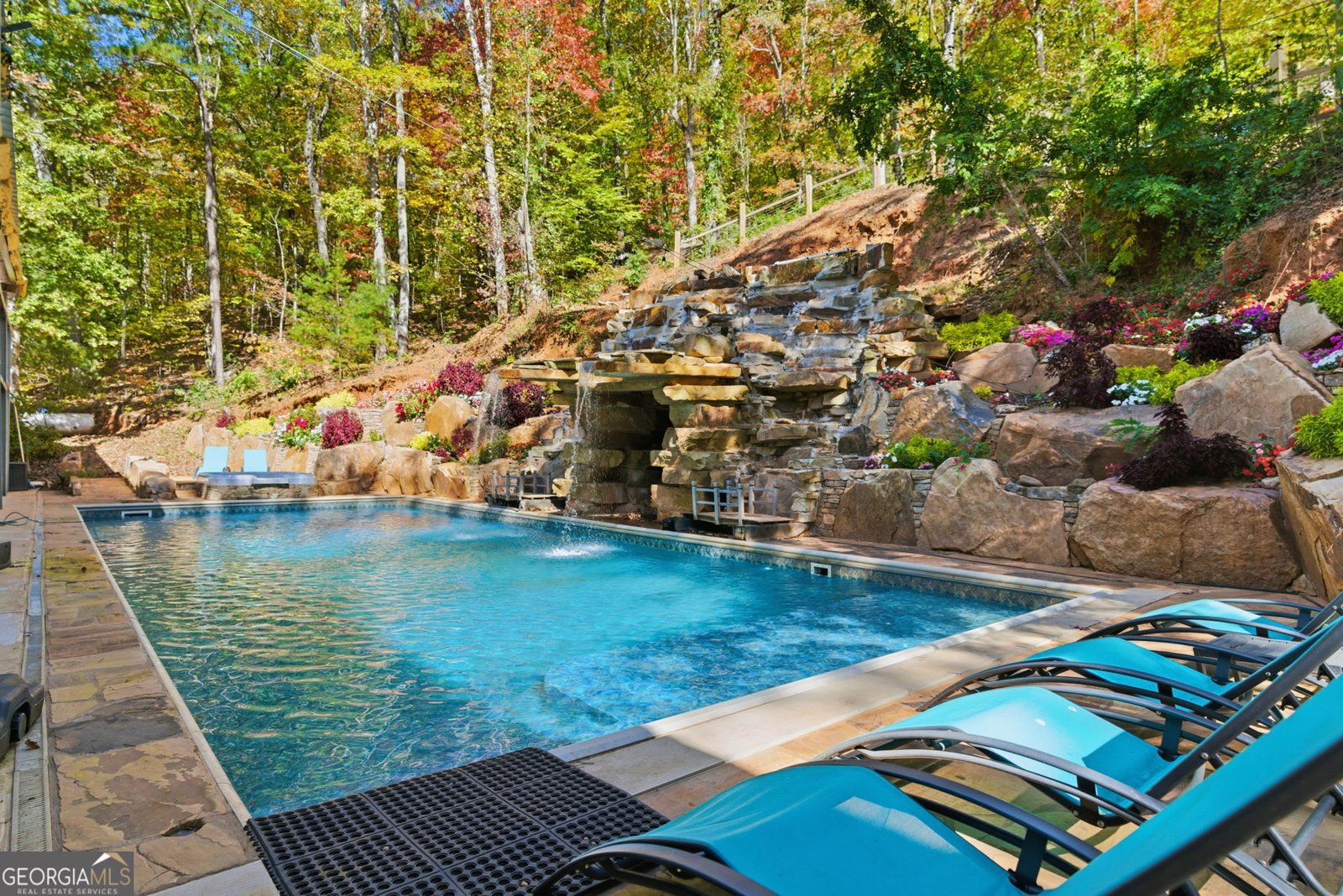 2003 Bend Of The River Road Hiawassee - 73