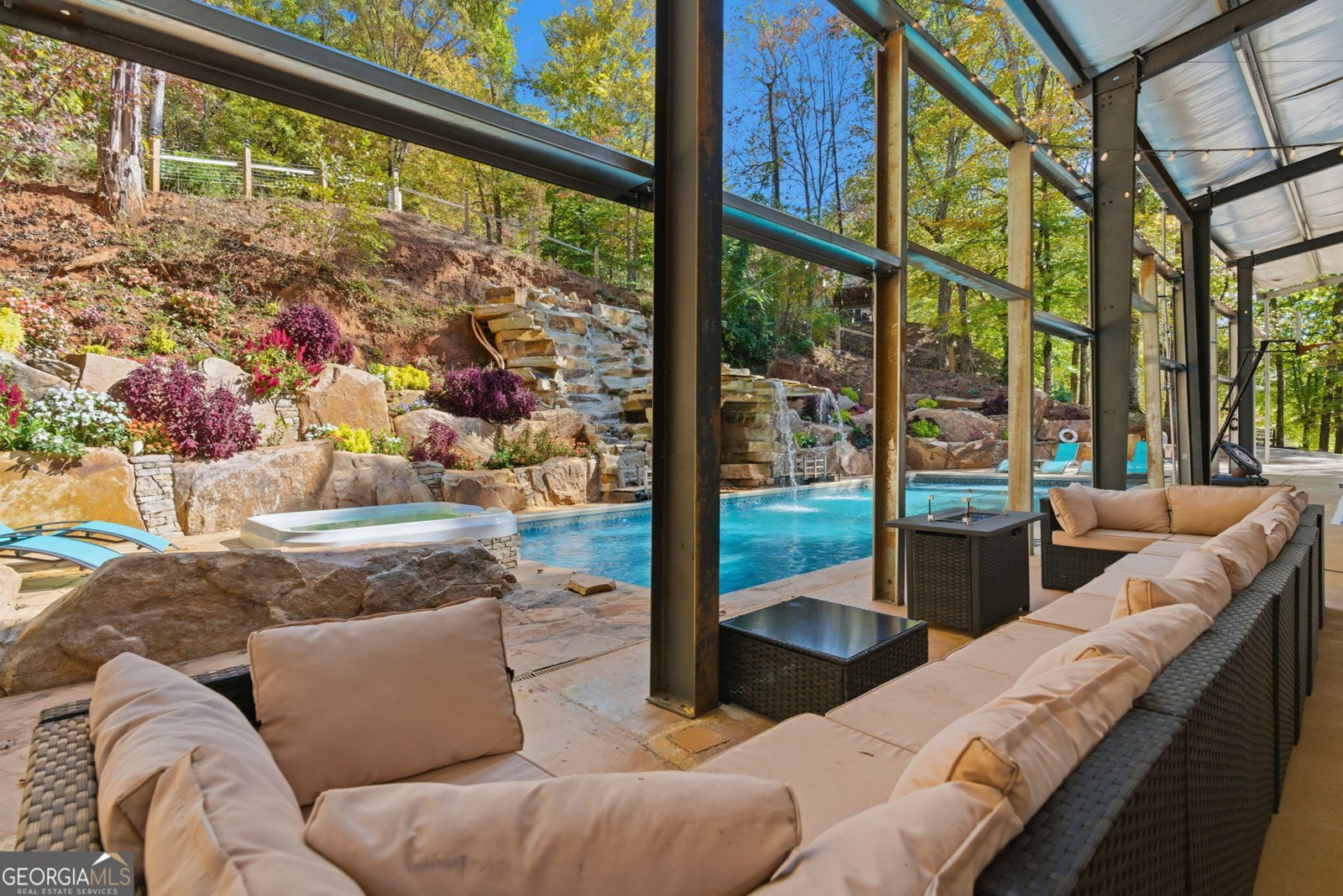 2003 Bend Of The River Road Hiawassee - 76