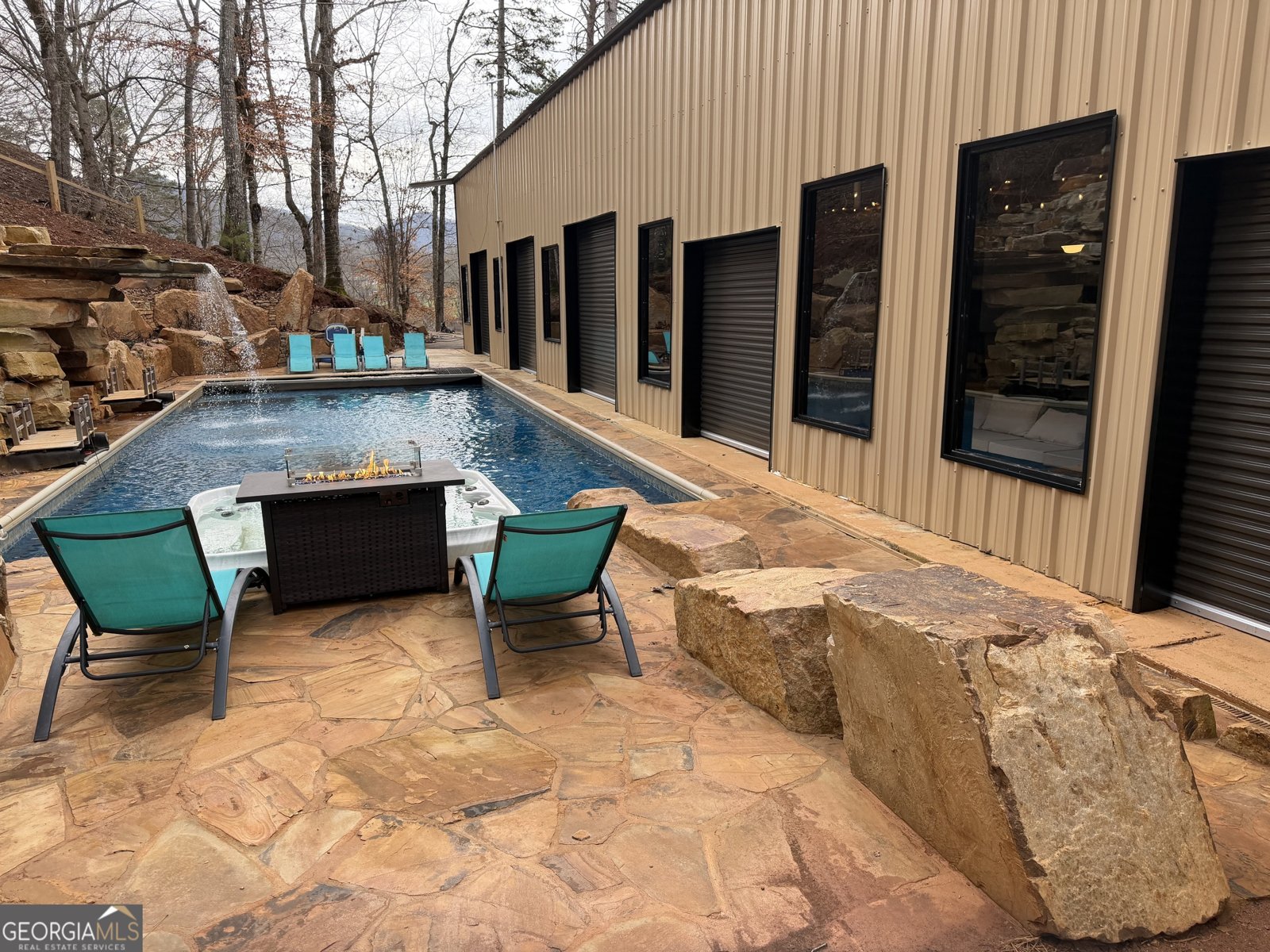 2003 Bend Of The River Road Hiawassee - 91