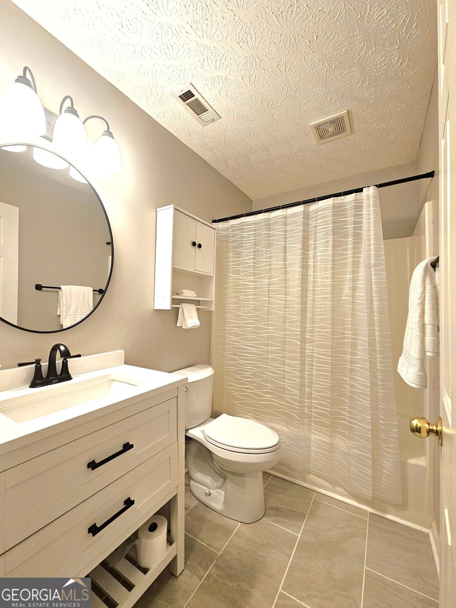 140 Rockglen Court Fayetteville - 16