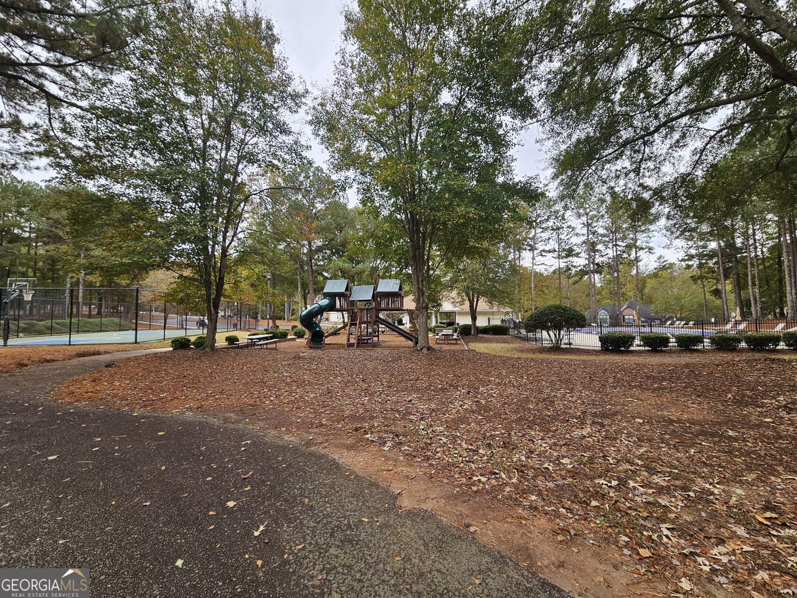 140 Rockglen Court Fayetteville - 37