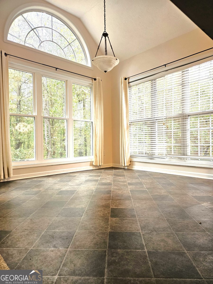 140 Rockglen Court Fayetteville - 9