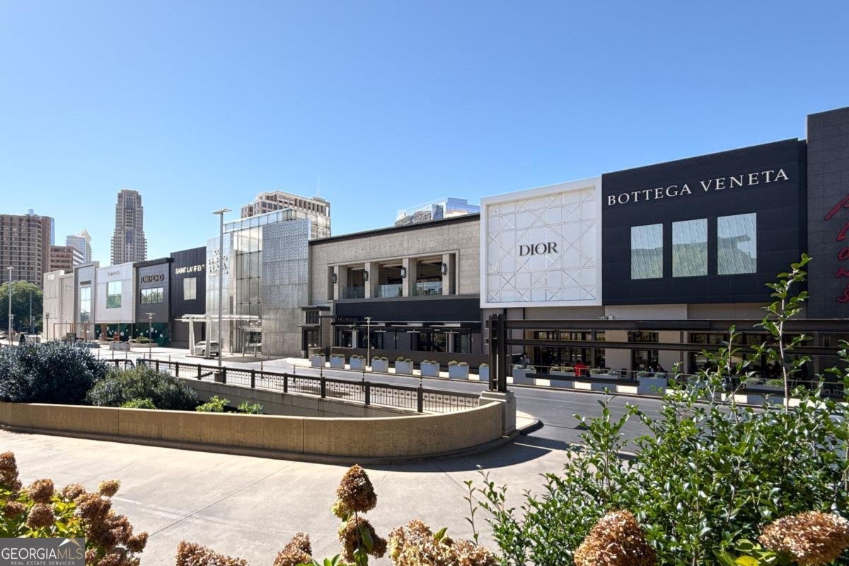 1065 Arbor Trace Brookhaven - 15