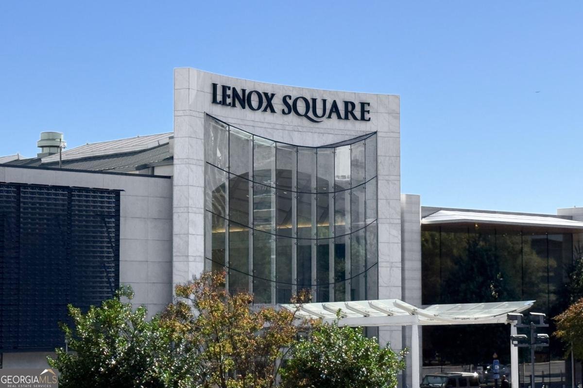 1065 Arbor Trace Brookhaven - 16